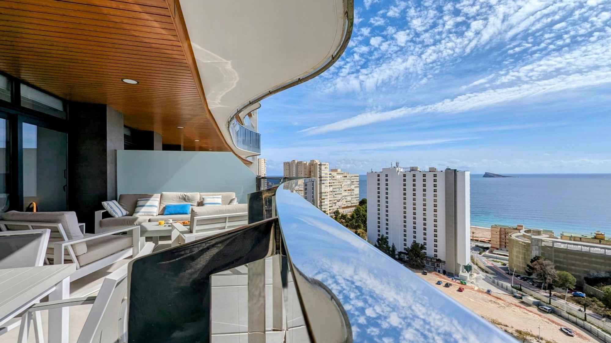 Sunset Waves Luxury Apartment Benidorm Eksteriør bilde